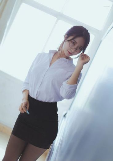 小乌酱黑白双丝交足视频_BT磁力天堂在线观看高清