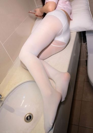 少妇流白浆普通话对白_BD韩语电影在线看