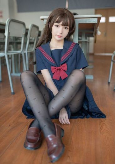 寡妇婬乱高潮全过程_BD国语手机免费观看完整