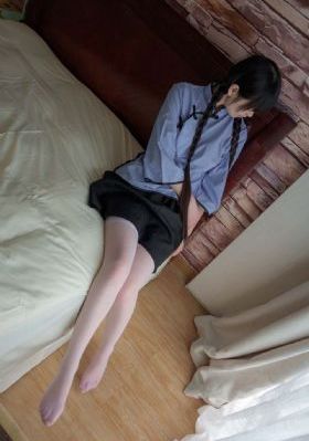 年轻女教师2电影在线观看_高清影视在线观看