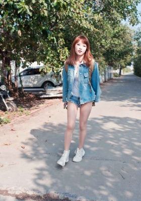 国产又粗又大成人片在线观看_BD英语在线视频观看