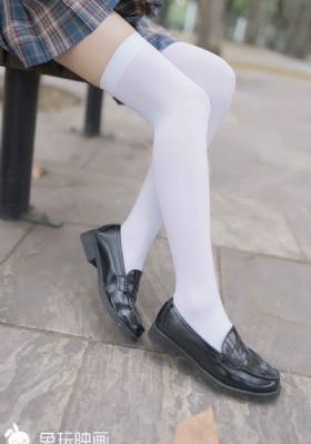 高跟丝袜美女毛片_BD日韩电影在线
